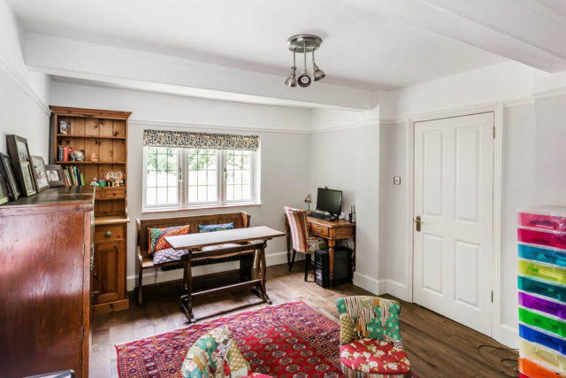  Image of 3 Bedroom Detached for sale at Stick Hill, Edenbridge, TN8