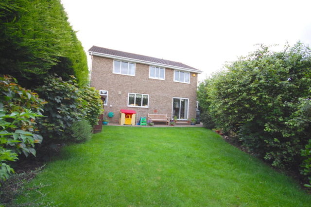  Image of 4 Bedroom Detached for sale at Woodham Drive, Hatfield Peverel, Chelmsford, CM3
