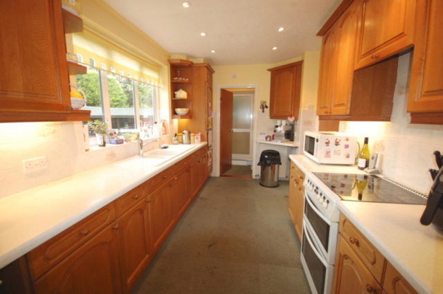  Image of 4 Bedroom Detached for sale at Woodham Drive, Hatfield Peverel, Chelmsford, CM3
