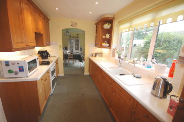  Image of 4 Bedroom Detached for sale at Woodham Drive, Hatfield Peverel, Chelmsford, CM3