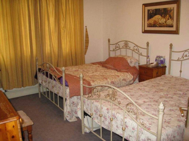  Image of 4 Bedroom Terraced for sale at London, W1H