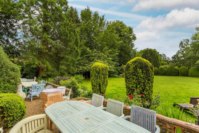  Image of 5 Bedroom Detached for sale at High Street, Limpsfield, RH8