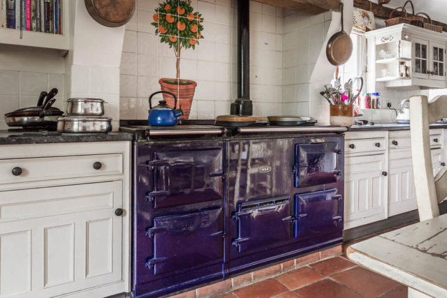  Image of 5 Bedroom Detached for sale at High Street, Limpsfield, RH8