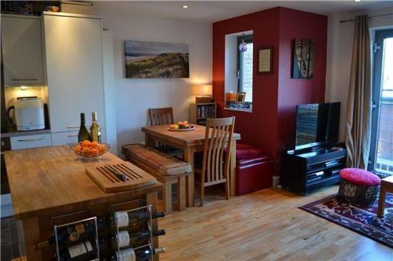 Dining Room Gallery & Décor Ideas from King Square Avenue ...