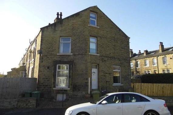 3 Bedroom End of Ter...