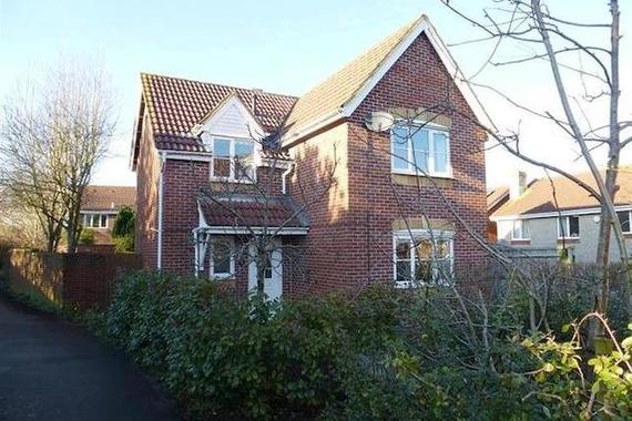 4 Bedroom 