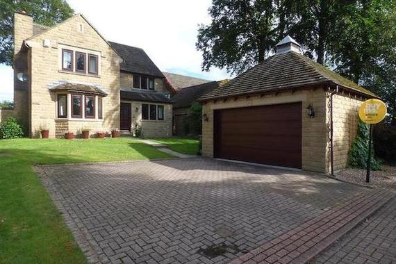 5 Bedroom 