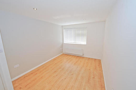 1&nbsp;Bedroom&nbsp;Flat