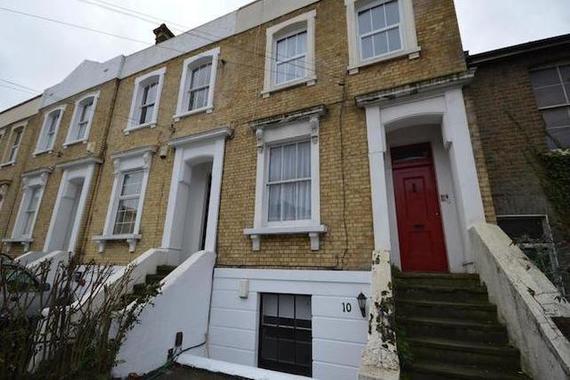 1 Bedroom Flat
