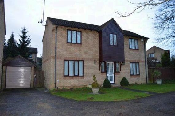4 Bedroom 