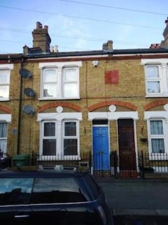 3 Bedroom Terraced