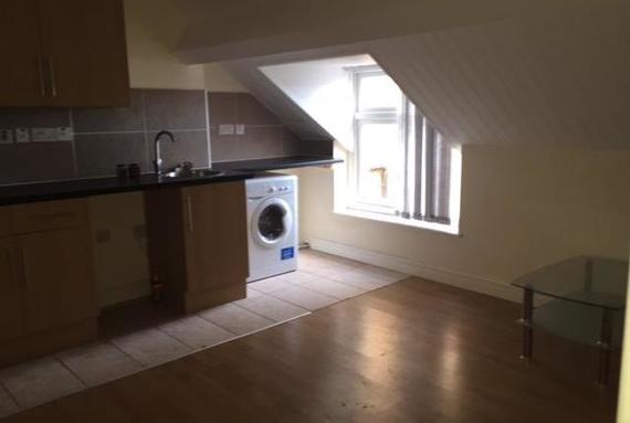 1 Bedroom Flat