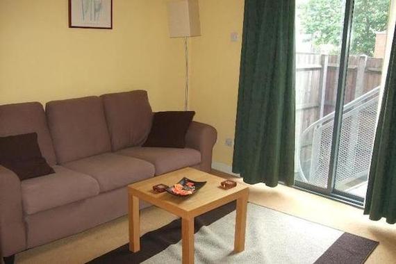 1&nbsp;Bedroom&nbsp;Flat