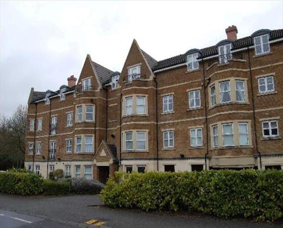 2 Bedroom Flat