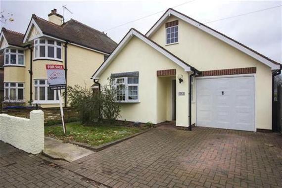 2 Bedroom Detached B...