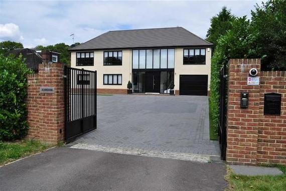 6 Bedroom Detached