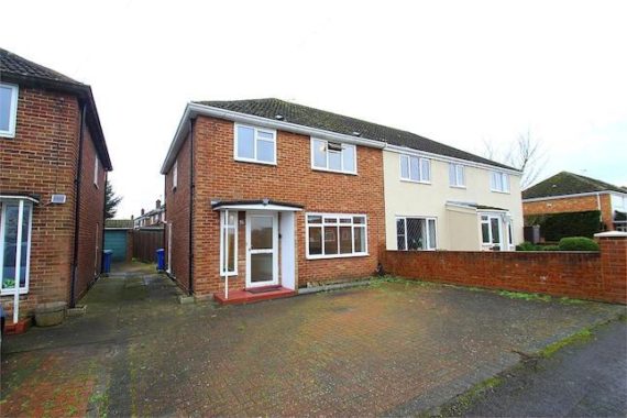 3 Bedroom Semi-Detac...