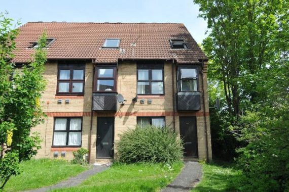 1 Bedroom Flat