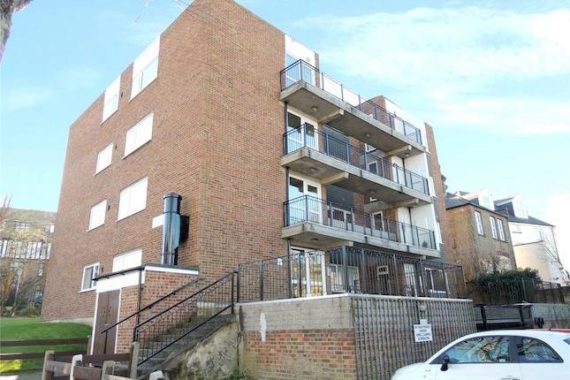 1 Bedroom Maisonette