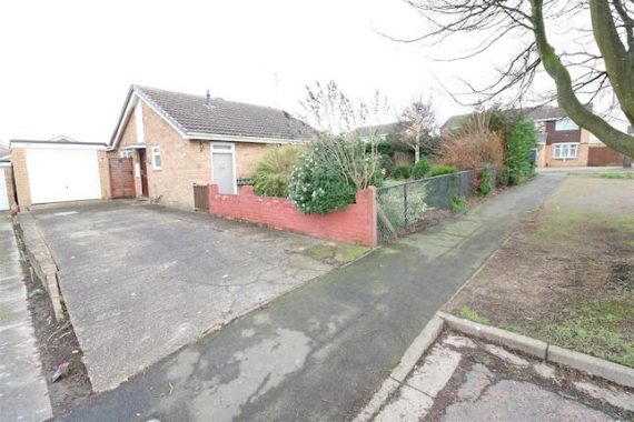 2 Bedroom Detached B...
