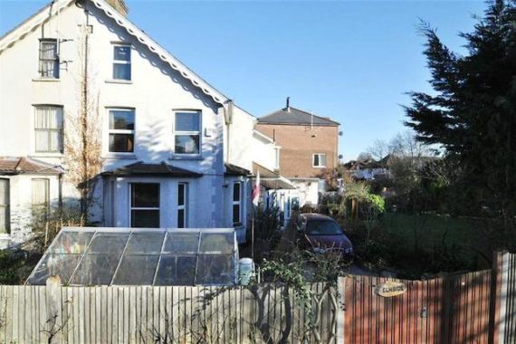4 Bedroom Semi-Detac...