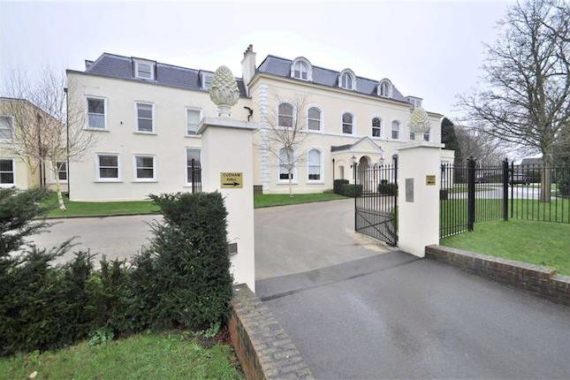 2 Bedroom Flat