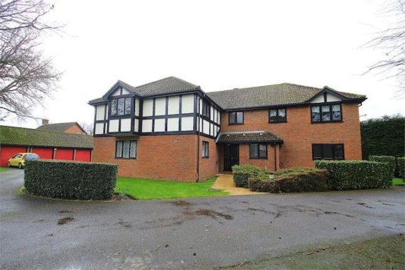 2 Bedroom Flat
