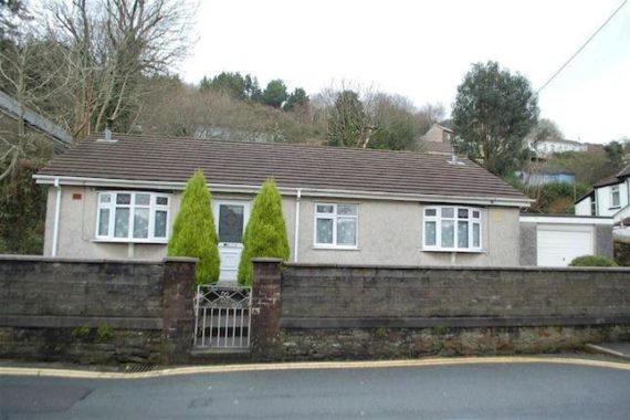 3 Bedroom Detached B...