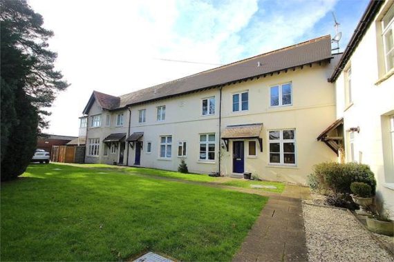 2 Bedroom Terraced