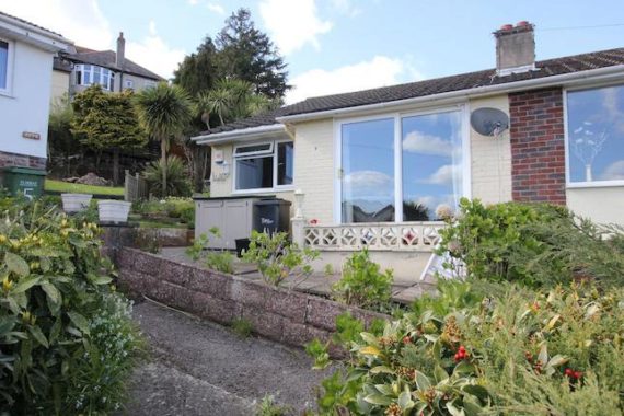 2 Bedroom Detached B...