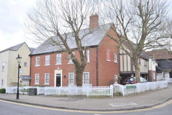 2 Bedroom Flat