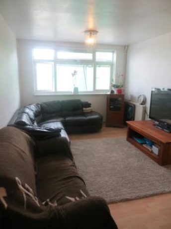 2 Bedroom Flat