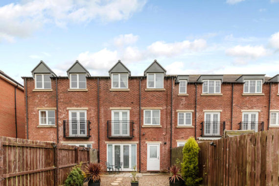 4 Bedroom Terraced