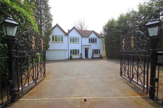 5&nbsp;Bedroom&nbsp;Detached