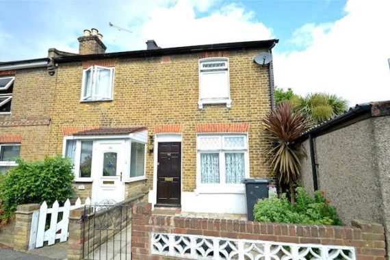 2&nbsp;Bedroom&nbsp;End of Ter...