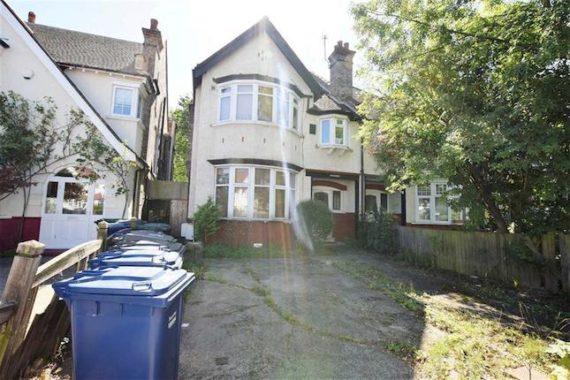2 Bedroom Flat