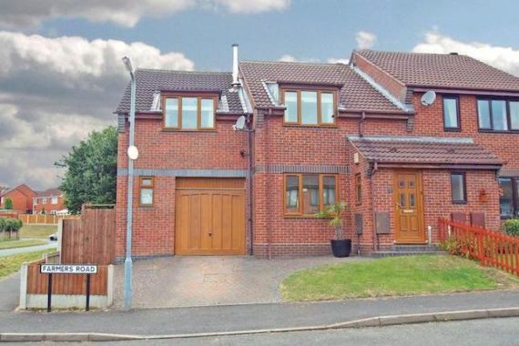 4 Bedroom Semi-Detac...