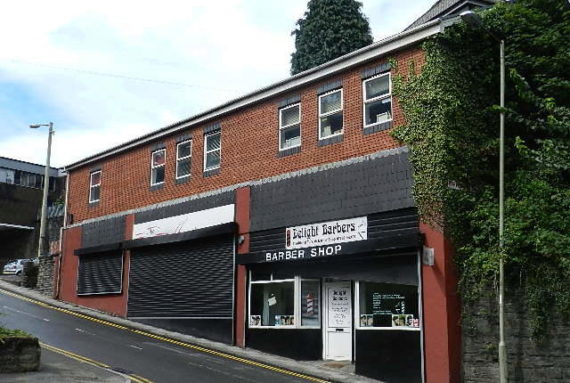  Bedroom Retail prem...