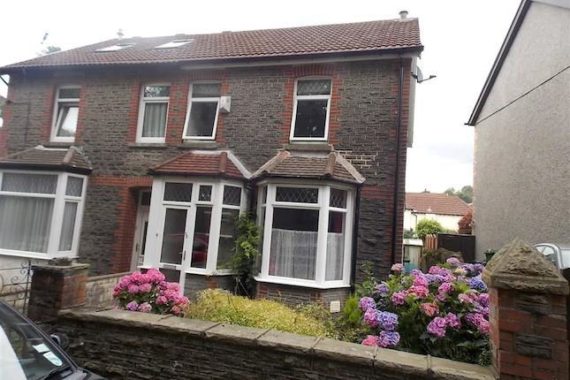 3 Bedroom Semi-Detac...