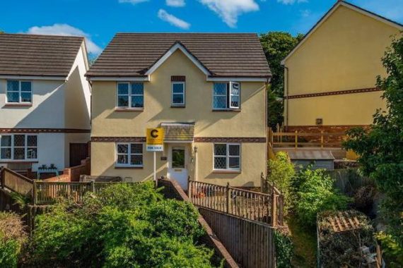 4&nbsp;Bedroom&nbsp;Detached