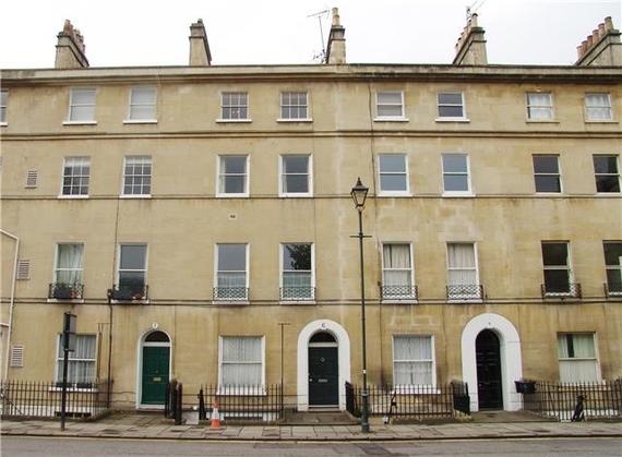 1 Bedroom Flat