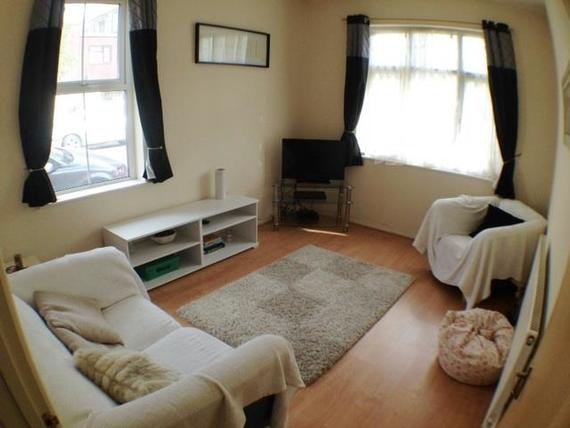 1 Bedroom Flat