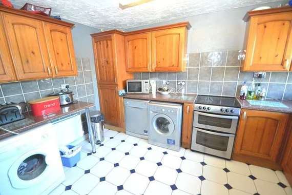 3&nbsp;Bedroom&nbsp;Semi-Detac...