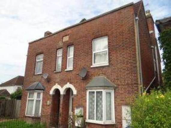 2 Bedroom Flat
