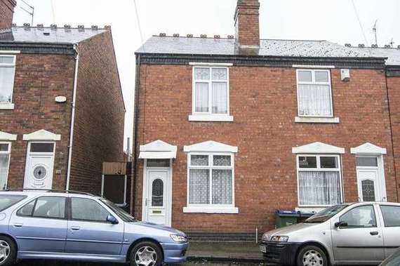 2 Bedroom End of Ter...