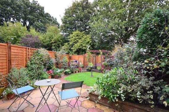 3 Bedroom Semi-Detac...