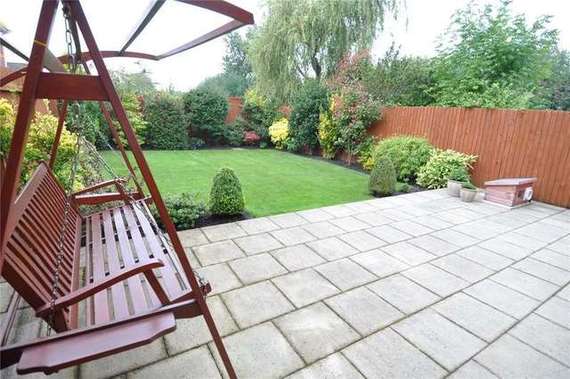 3 Bedroom Semi-Detac...