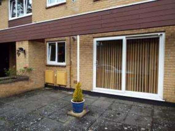 2 Bedroom Flat