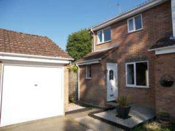 3 Bedroom End of Ter...