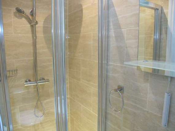 4&nbsp;Bedroom&nbsp;Semi-Detac...